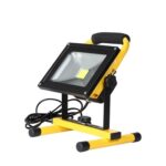 0009519_handheld-adjustable-led-work-light-20w-battery-powered