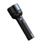 0009584_super-bright-rechargeable-flashlight-with-strobe-lighting-36w